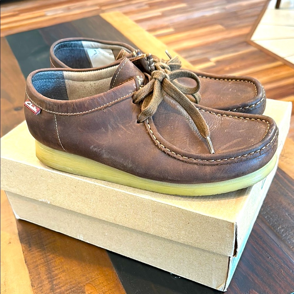 Clarks shoes 8.5